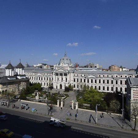 University Square - View Of City Bucarest Exterior foto